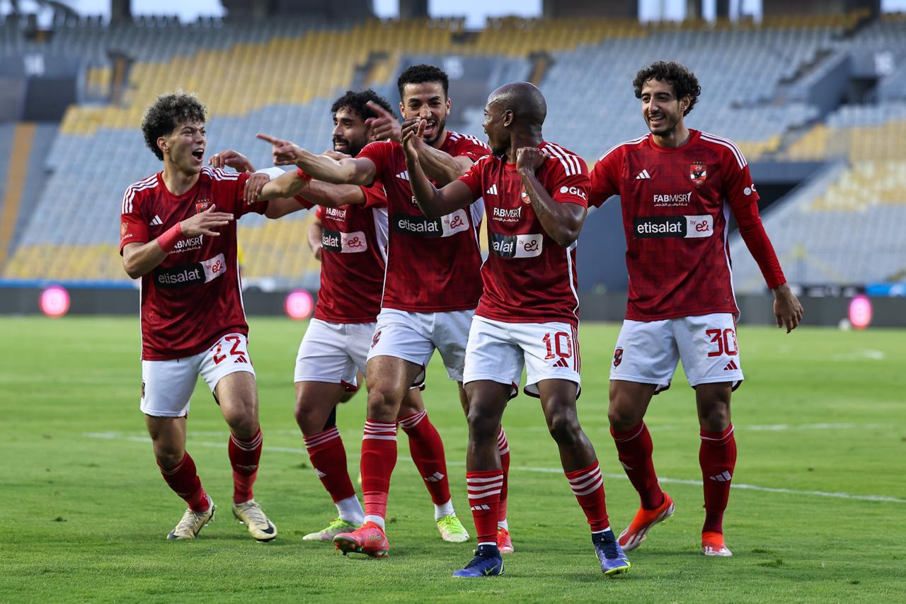 تغييرات بالجملة في تشكيل الأهلي أمام بيراميدز